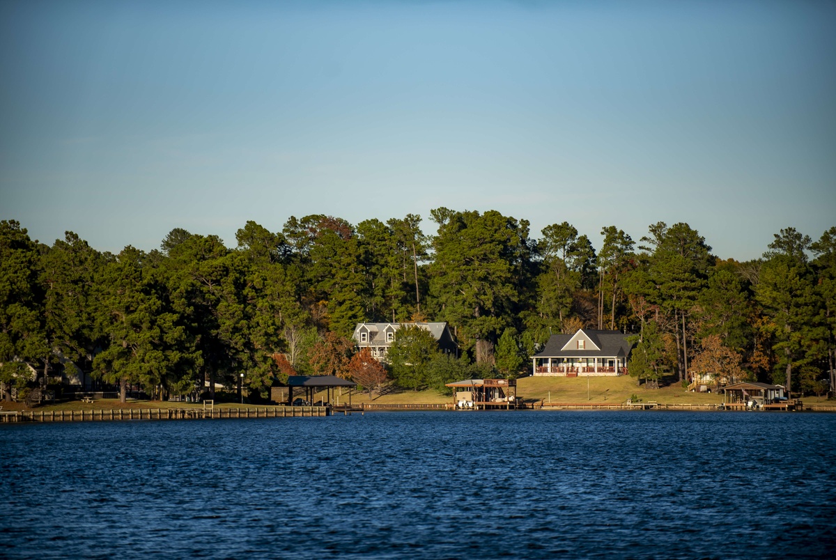 Texas House approves bill that would limit water exports from East Texas — for now
